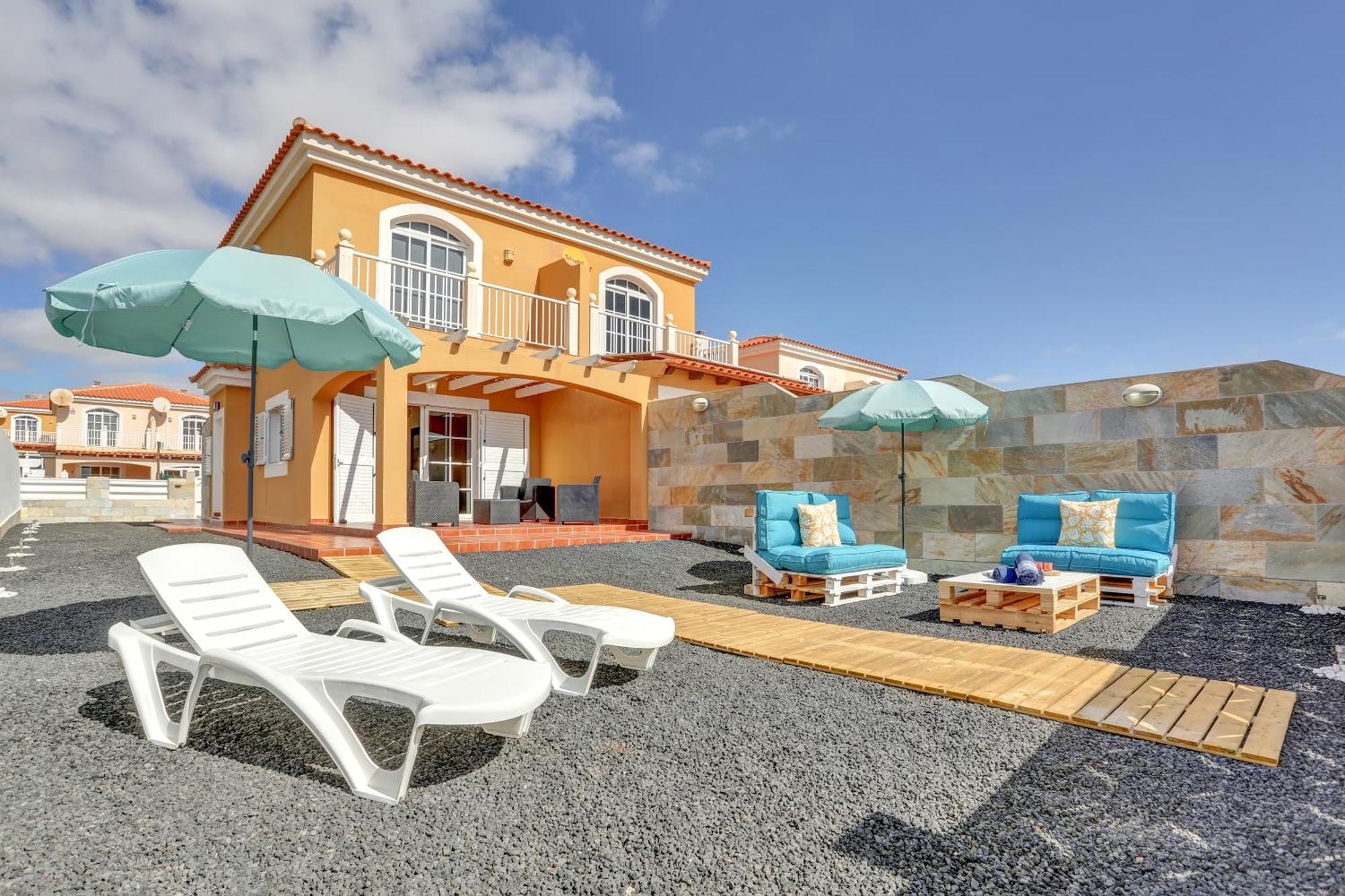 Minerva Villa Caleta De Fuste Exterior photo